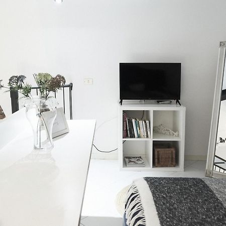 Comecasa Grazioso Loft In Crocetta Near Mangiagalli ميلان المظهر الخارجي الصورة